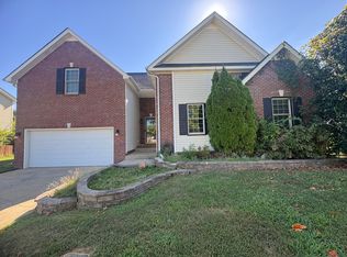 2759 Ridgepole Dr, Clarksville, TN 37040