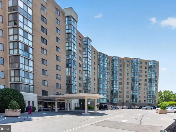 3310 N Leisure World Blvd #6-1006, Silver Spring, MD 20906