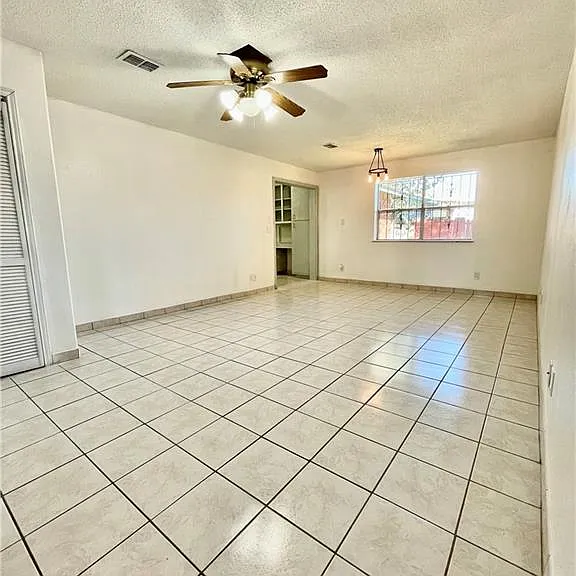 2520 Goldcrest Ave — Photo 18
