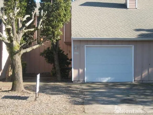 1186 46th Pl SE, Salem, OR 97317