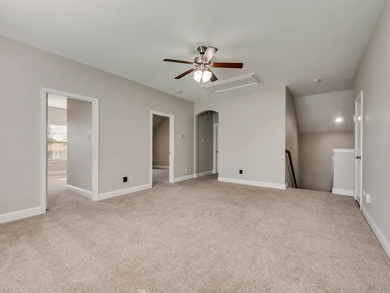 1825 Ridge Creek Ln — Photo 10