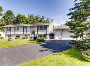 4008 Willow Rd, Brooklyn Park, MN 55443