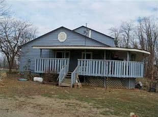 1st image of 3000 Sheri Ln