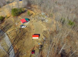 402 Bobcat Ridge Rd, Louisa, KY 41230