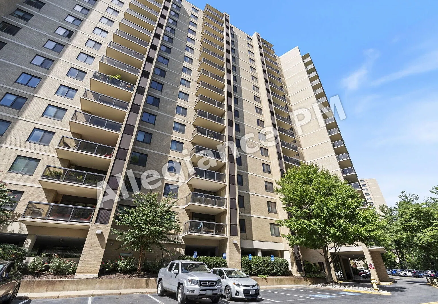 309 Yoakum Parkway #1705 — Photo 4