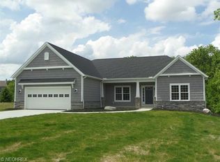 6729 River Walk Dr, Valley City, OH 44280