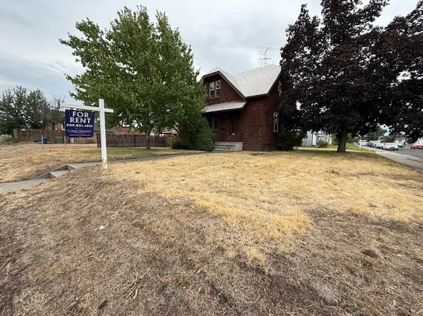 4006 N Addison St, Spokane, WA 99207