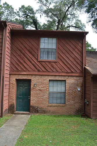 1290 High Rd Photo 1