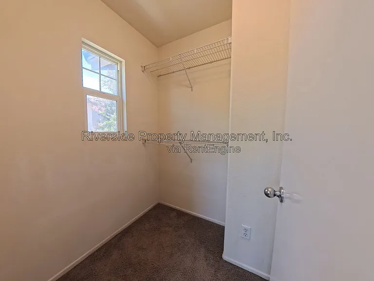 4031 Cey Ct — Photo 27