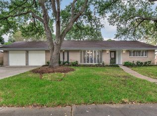 5470 Darnell St, Houston, TX 77096