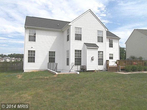 2nd image of 18 Wallace Ln