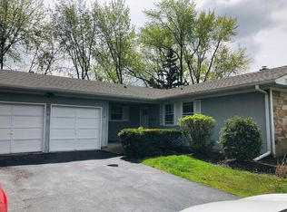 870 Checker Dr, Buffalo Grove, IL 60089