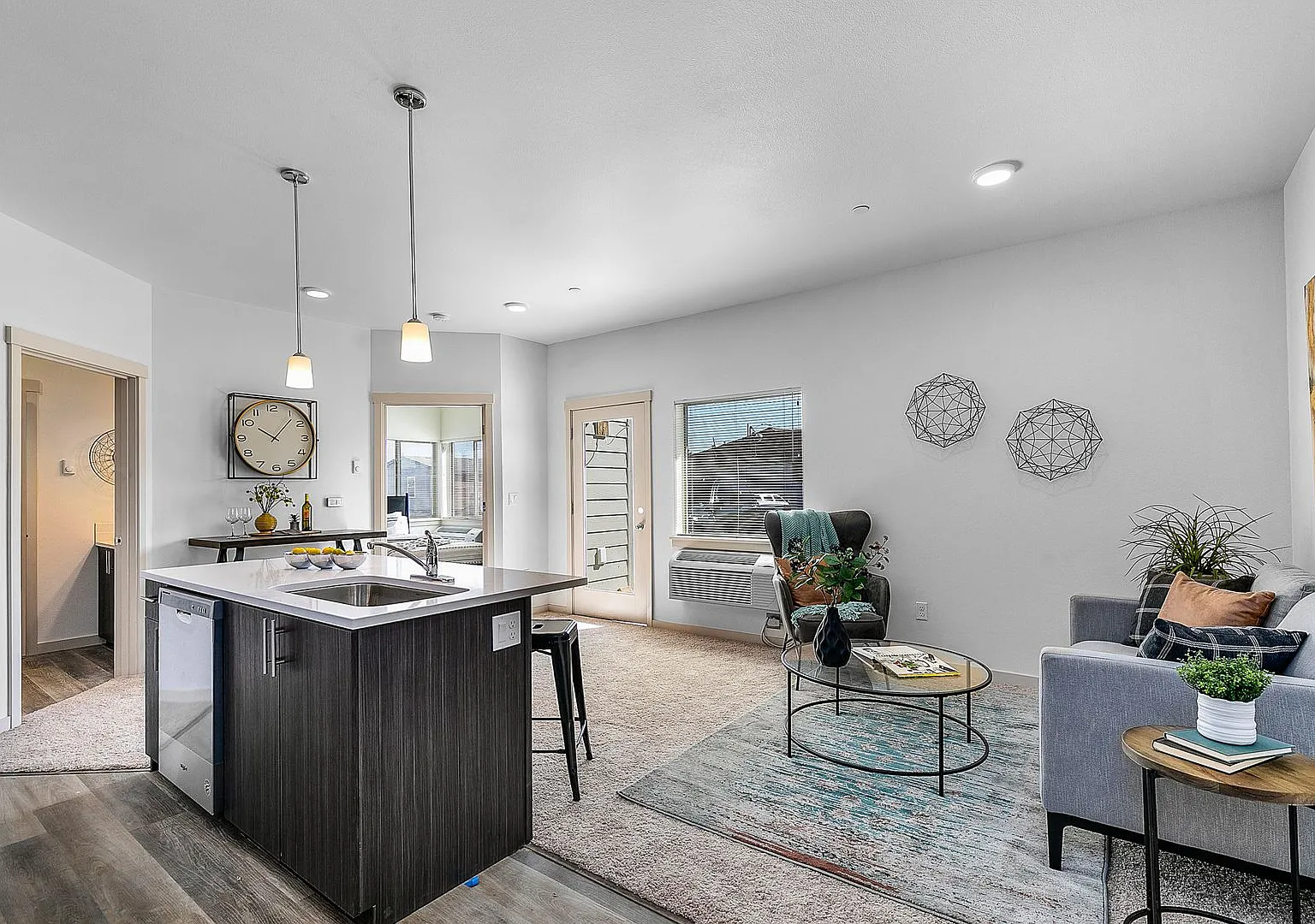 Kingwood Loft Apartments 1 Bedroom — Photo 4