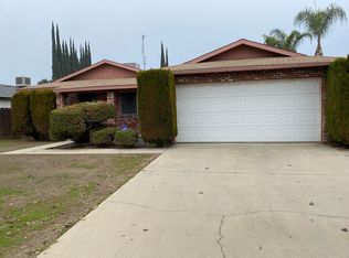 416 N Foothill Ave, Lindsay, CA 93247