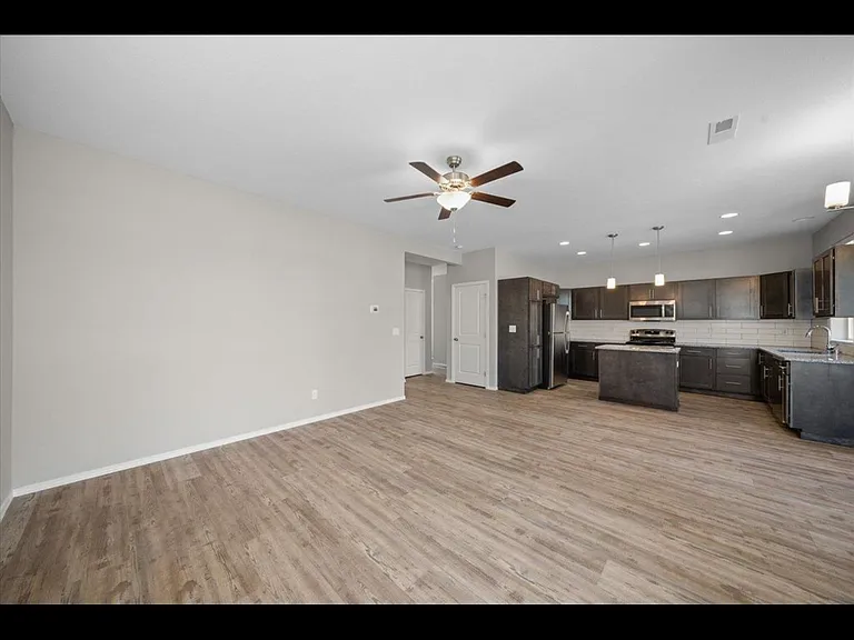 18315 E Desmet Ave — Photo 10