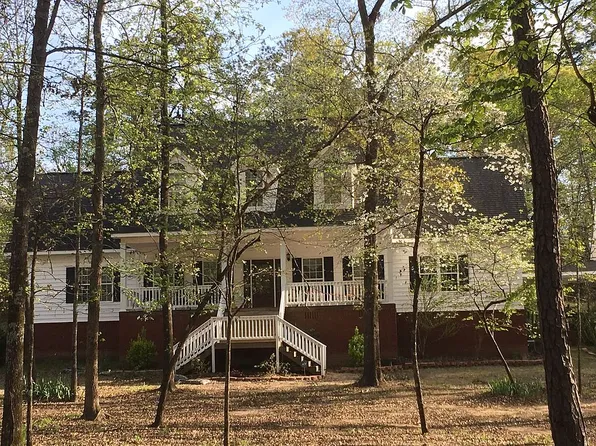 1646 E Wesley Chapel Rd, Byron, GA 31008