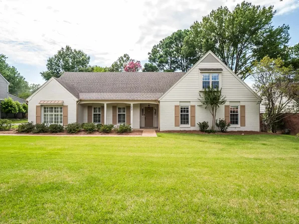 1333 Poplar Ridge Dr, Memphis, TN 38120