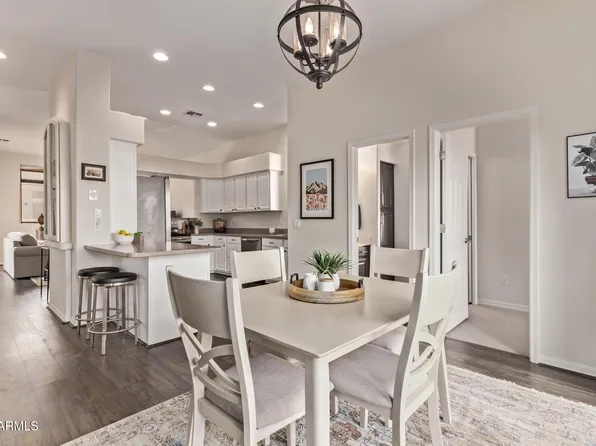 13606 N CAMBRIA Drive #202, Fountain Hills, AZ 85268