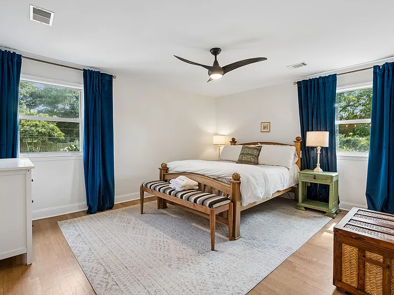 1045 Birchdale Dr — Photo 10