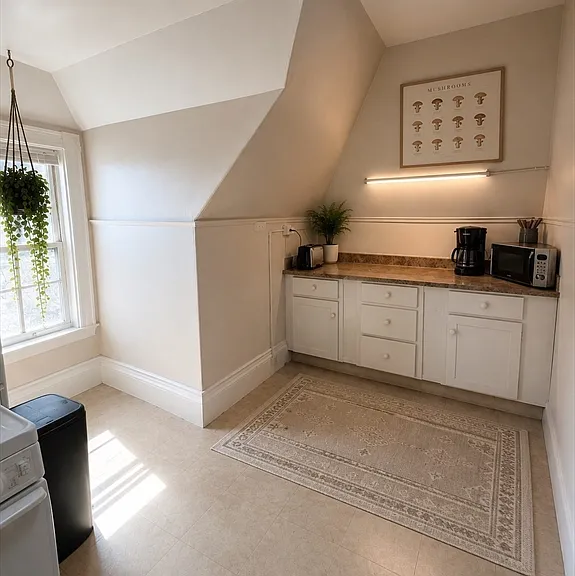 23 Parsons St #3 — Photo 5