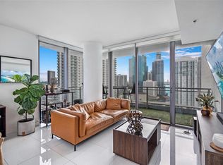 92 SW 3rd St APT 2710, Miami, FL 33130