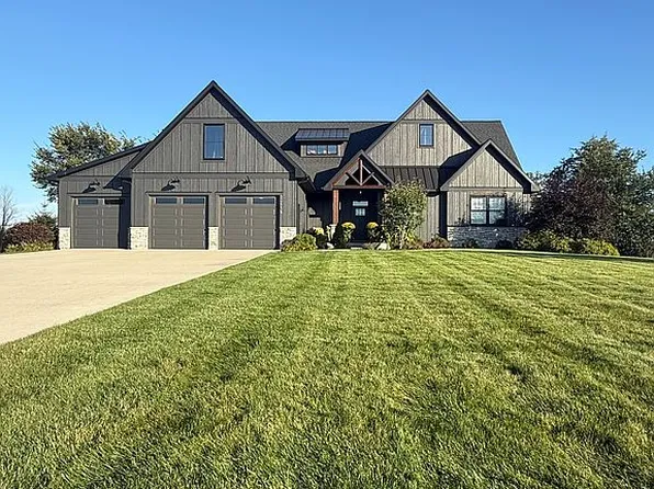 12618 Ridgedale Dr, Allendale, MI 49401