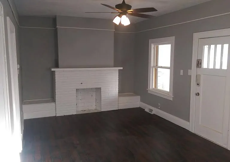 115 N Covell Ave #1 — Photo 3
