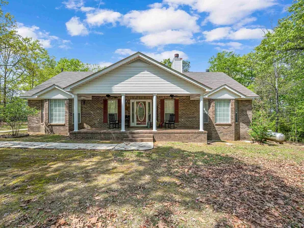 225 Cobb Dr, Jemison, AL 35085