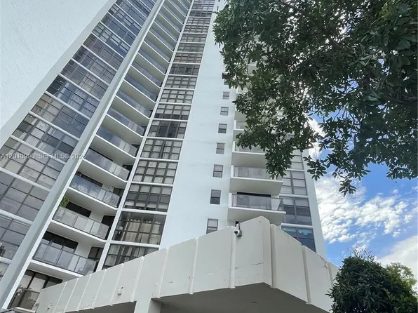 18181 NE 31st Ct, Aventura, FL