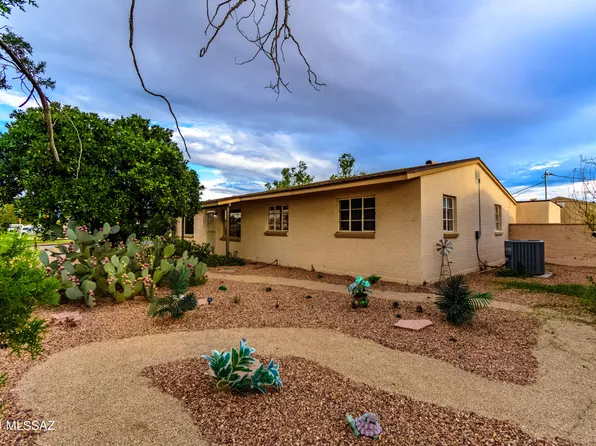 3324 E Silverlake Rd, Tucson, AZ 85713
