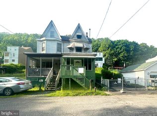 448 W Ogden St, Girardville, PA 17935