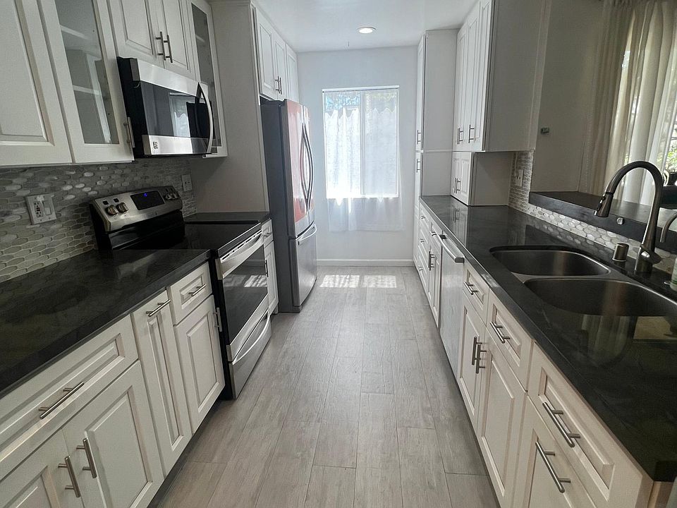 1st image of 2306 Summertime Ln
