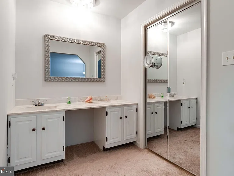 8019 Daffodil Ct — Photo 23