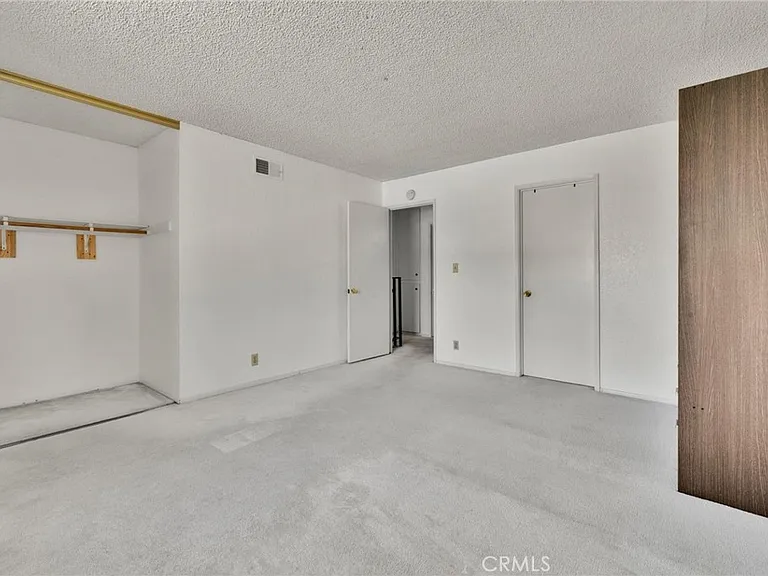301 N Moore Ave #B — Photo 17