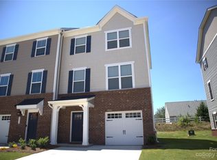 2674 Grantham Place Dr, Fort Mill, SC 29715