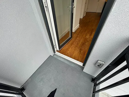 Rented by Tapiro Realty | media 5