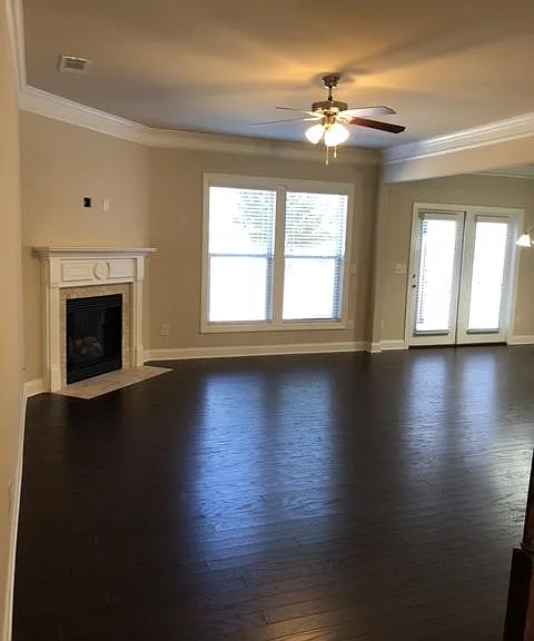 1295 Township Cir — Photo 3