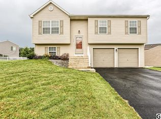 113 Overlook Dr, Bainbridge, PA 17502