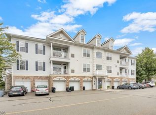 8 Quarry Dr APT B3, Little Falls, NJ 07424