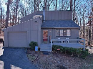 289 Hominey Hills Rd, Six Mile, SC 29682