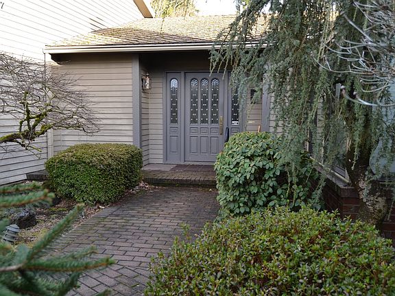 2nd image of 3601 E 11th St Unit 8