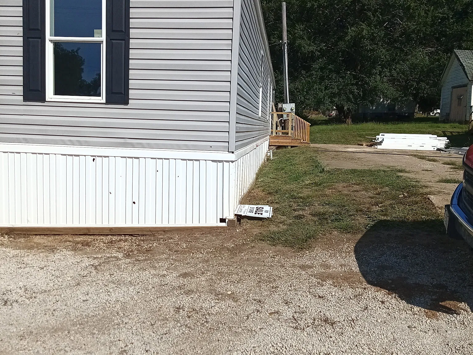 3 bed, $950 — Photo 2