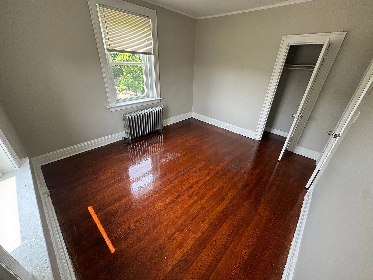3 bed, $1,575 — Photo 4
