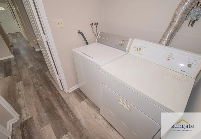 6449 Union Ct — Photo 33