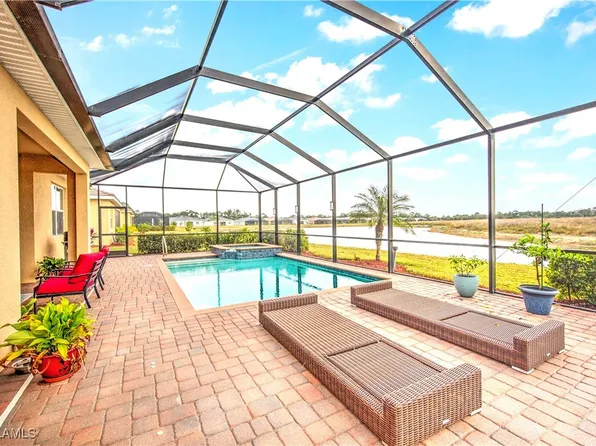 17270 Walnut Run Dr, Alva, FL 33920