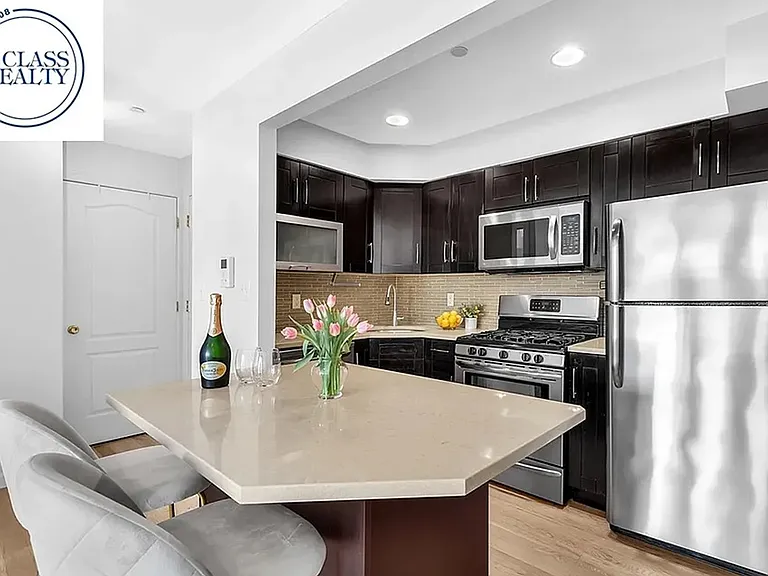 30-77 38th St #4B — Photo 4