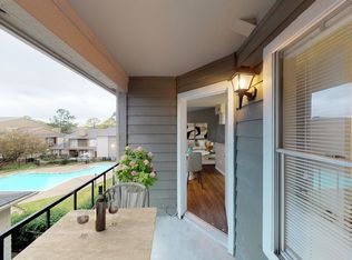 La Paz, Houston, TX 77082