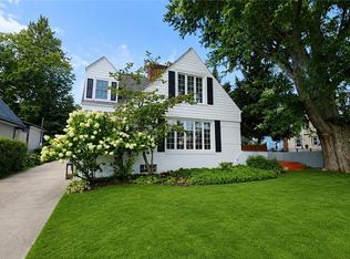 34 E 211th St, Euclid, OH 44123
