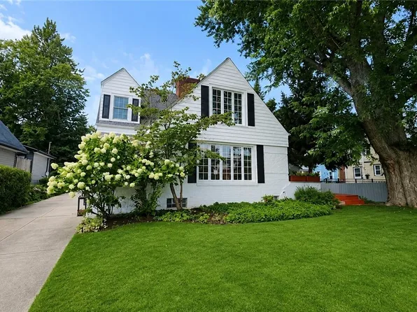 34 E 211th St, Euclid, OH 44123