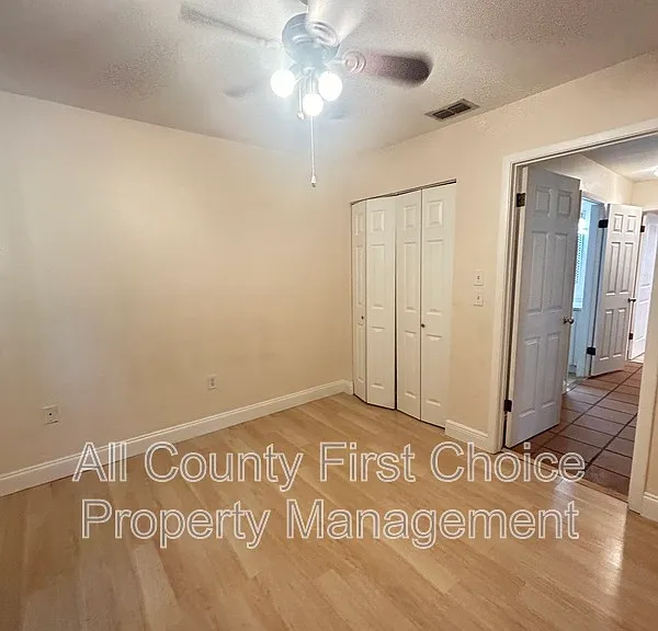 313 Bay Pl — Photo 10
